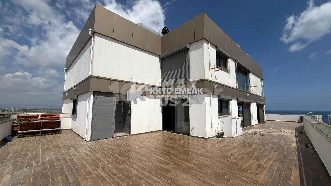 MAĞUSA’NIN ZİRVESİNDE PRESTİJ! | 250 m² 5+1 DUBLEKS PENTHOUSE | PANORAMİK DENİZ | £425.000 !!!